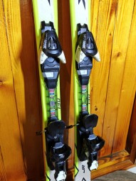 LYŽE SALOMON XMAX JR 130CM